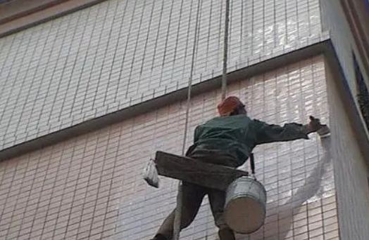 温州市卫生间漏水维修公司分享下温州市外墙防水的必要性。